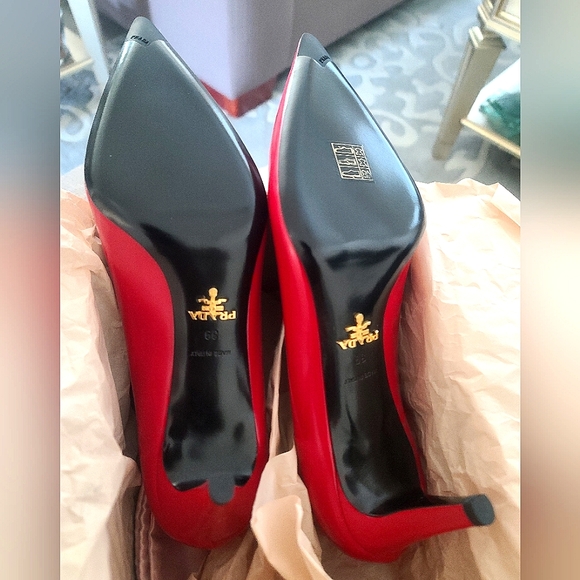 ⤵🔖 "Spazzolato" Calzature Donna Prada pumps - Picture 6 of 6
